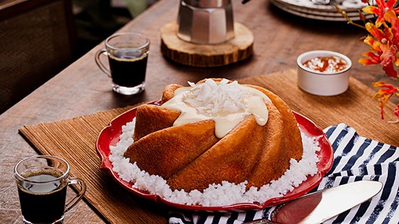 Bolo de coco com tapioca